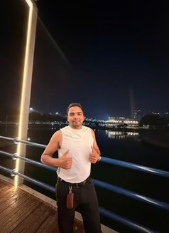 Gagan - Male escort in Dubai Photo 9 of 13