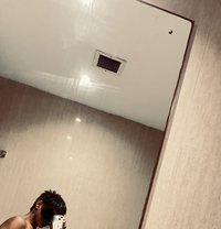 Gagana Ruzz - Acompañantes masculino in Colombo