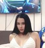 Galiha Good Girl - puta in Singapore Photo 1 of 5