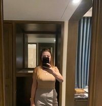 Galina - puta in Tokyo