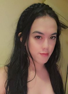 Galina Tesla - Acompañantes transexual in Muscat Photo 4 of 7