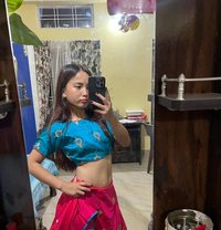 Gamaera Monika - puta in Kathmandu