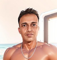 Gamage - Acompañantes masculino in Colombo