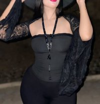 Gana - puta in Cairo Photo 1 of 6