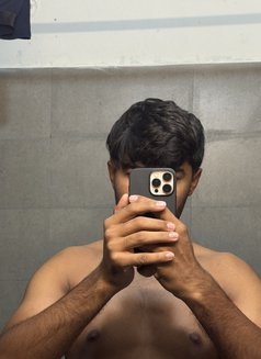 Ganesh - Male escort in Ahmedabad Photo 3 of 4