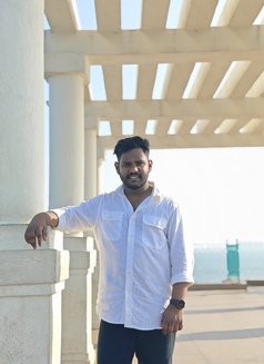 Ganesh - Male escort in Mumbai Photo 2 of 11