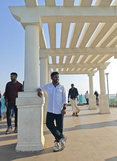 Ganesh - Male escort in Mumbai Photo 3 of 11