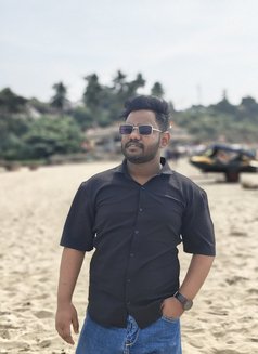 Ganesh - Male escort in Mumbai Photo 7 of 11