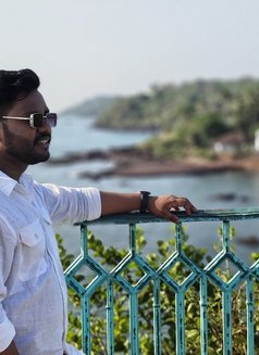Ganesh - Male escort in Mumbai Photo 9 of 11