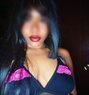 Ganika - escort in Madrid Photo 1 of 5