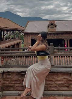 One and only hand cash service available - escort in Kathmandu Photo 2 of 2