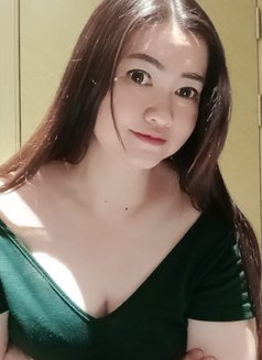 Garce - escort in Gurgaon Photo 4 of 8