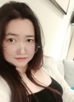 Garce - escort in Gurgaon Photo 7 of 8