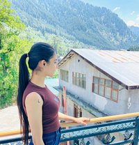 Garima Arora Independent Girl - escort in New Delhi Photo 6 of 6