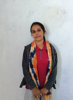 Garima Vip Escort - escort in Kochi Photo 1 of 3