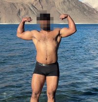 Garry - Male escort in Gurgaon Photo 1 of 4