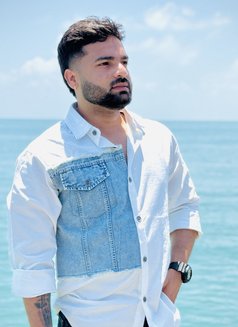 Garry - Male escort in Ludhiana Photo 3 of 4