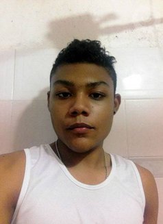 Gary - Male escort in Barcelona Photo 3 of 6