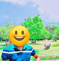 Desi Guy with big size Just landed Delhi - Male escort in New Delhi