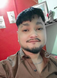 G Sharma (only for females) - Acompañantes masculino in New Delhi Photo 7 of 8