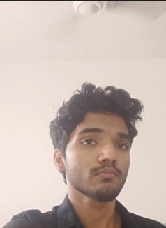 Gaurav - Acompañantes masculino in Ahmedabad Photo 6 of 10
