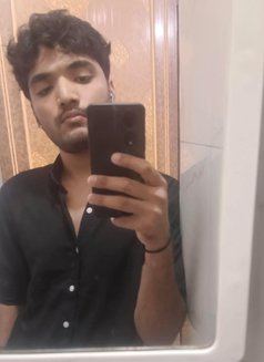 Gaurav - Male escort in Ahmedabad Photo 10 of 12