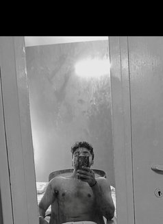 Gaurav - Male escort in Ahmedabad Photo 12 of 12