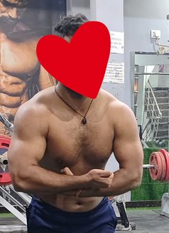 Gaurav - Acompañantes masculino in New Delhi Photo 1 of 3