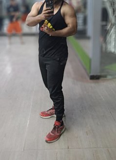 Gaurav - Acompañantes masculino in New Delhi Photo 2 of 3