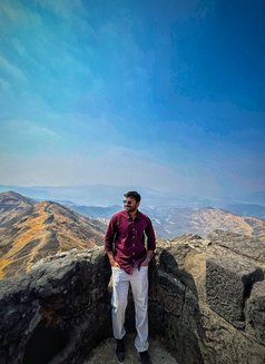 Gaurav - Acompañantes masculino in Pune Photo 3 of 3