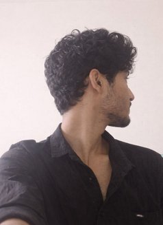 Gaurav - Male escort in Mumbai Photo 9 of 10