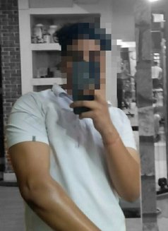 Gaurav Masseur escort Guy - Acompañantes masculino in New Delhi Photo 1 of 2