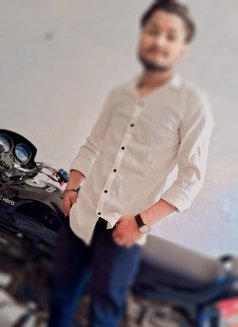 Gaurav Sharma - Male escort in Agra Photo 2 of 2