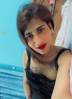 Gauri Pandey - Acompañantes transexual in Pune Photo 11 of 14