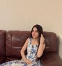 Gauri Sharma - puta in Dubai Photo 1 of 2