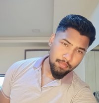 Gaurv669 - Masajista in New Delhi