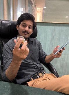 Gautam - Male escort in New Delhi Photo 5 of 7
