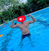 Gavvy - Acompañantes masculino in Chandigarh
