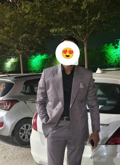 Gavvy - Acompañante masculino in New Delhi Photo 6 of 6