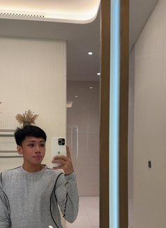 Gay Boy - Male escort in Al Sohar Photo 2 of 2