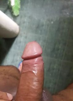 Gayan - Male escort in Colombo Photo 2 of 7
