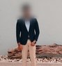 Kande - Male escort in Singapore Photo 1 of 3