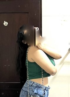 Gayathri - escort in Colombo Photo 9 of 9