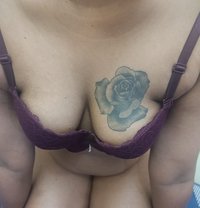 Gayatri Mallu Girl - escort in Dubai