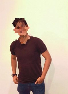 Gays Call Men - Male escort in Mumbai Photo 1 of 4