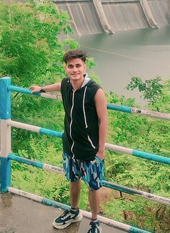 TOP FOR EVERYONE. - Male escort in Mumbai Photo 1 of 6