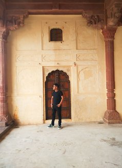 TOP FOR EVERYONE. - Male escort in Mumbai Photo 2 of 6