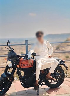 TOP FOR EVERYONE. - Male escort in Mumbai Photo 3 of 6