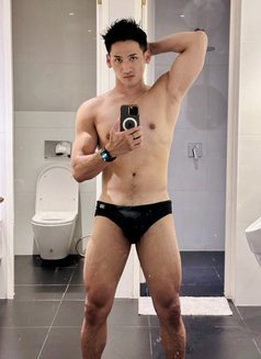 GayTH - Male escort in Bangkok Photo 2 of 6