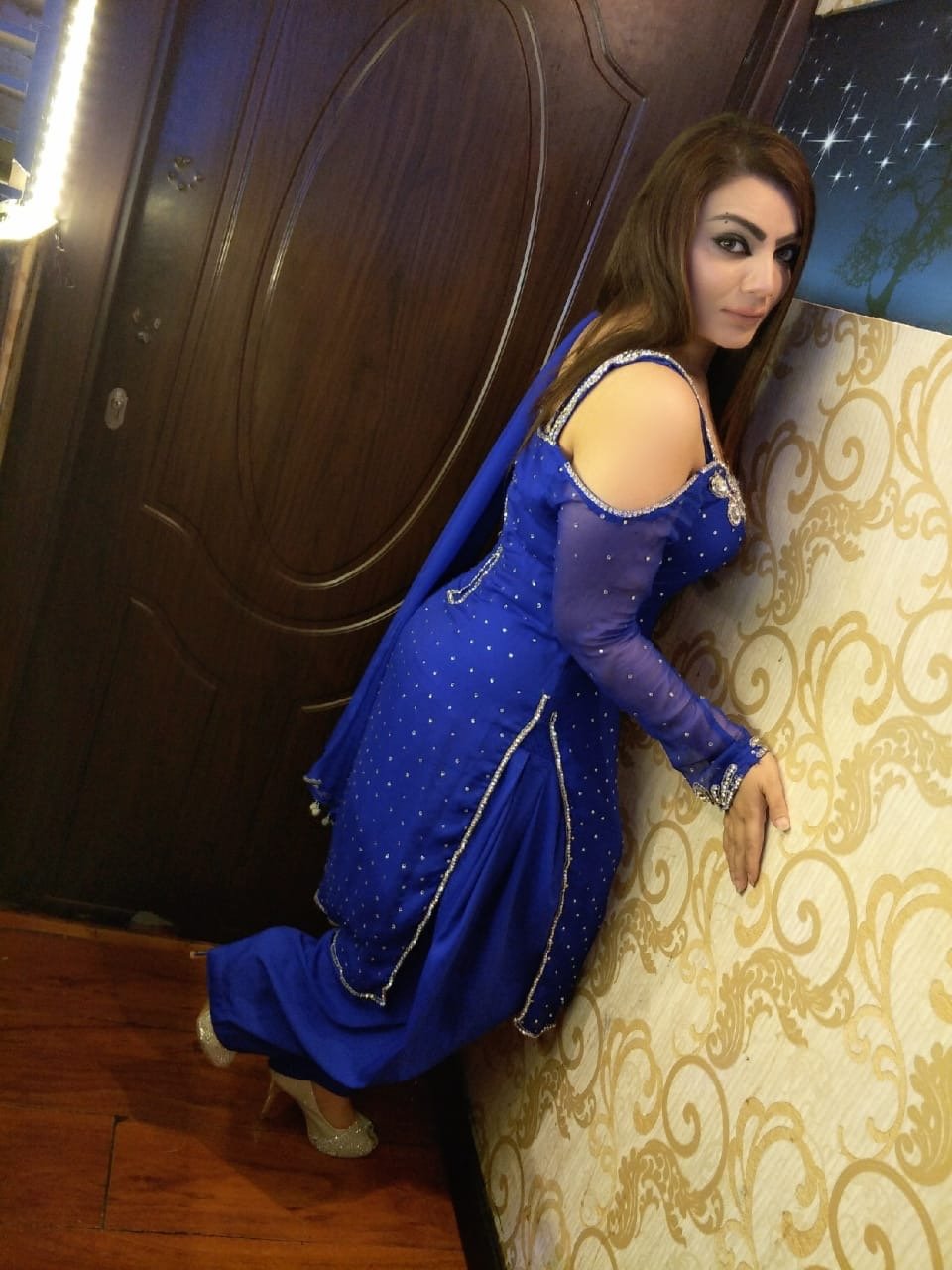 Gazal Stage(Bbw) Dancer in Dubai, Pakistani escort in Dubai